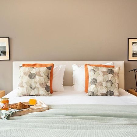 Altido Stylish 5Br Apt With Big Terrace In Principe Real Лиссабон Экстерьер фото