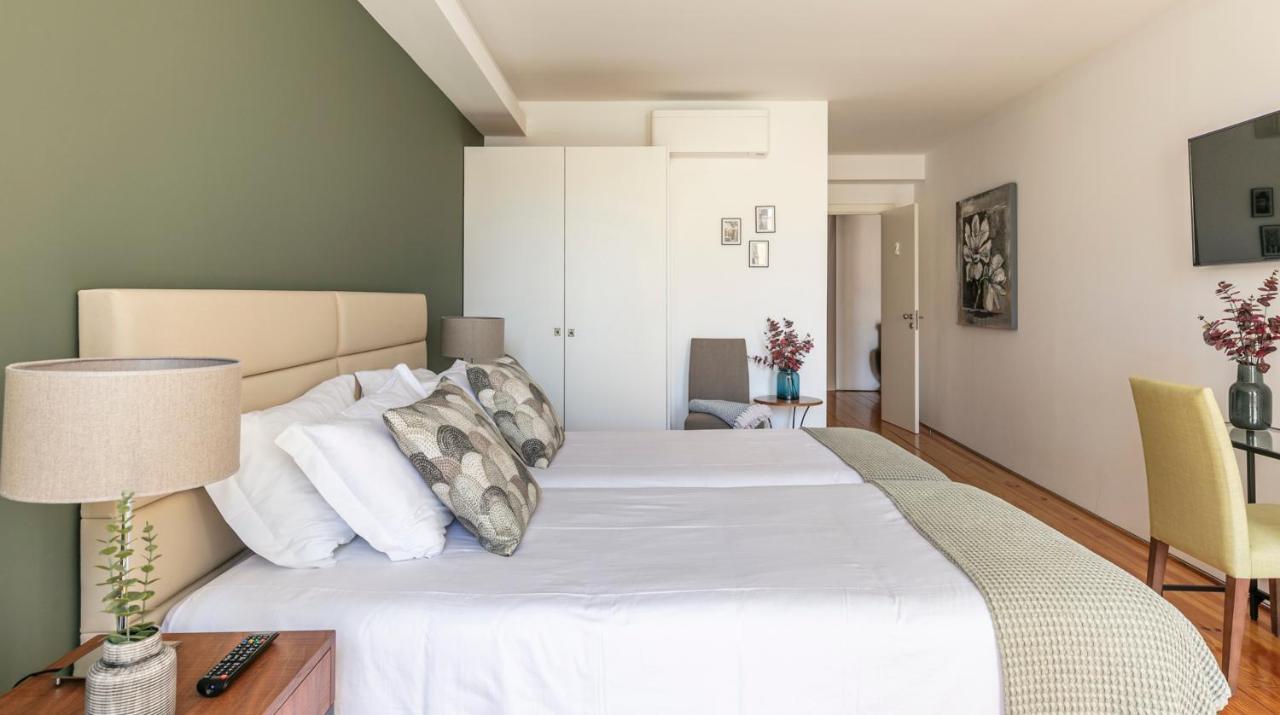 Altido Stylish 5Br Apt With Big Terrace In Principe Real Лиссабон Экстерьер фото